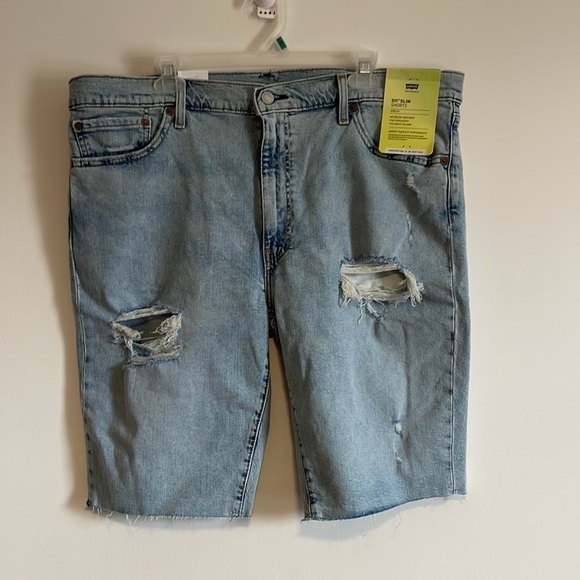 NEW Levi’s Men 511 Slim Jean Shorts 40 Light Wash Blue Distressed Stretch - Picture 1 of 16